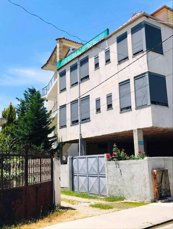 Vila Aliaj Luxury Apartment With 2 Rooms With Private Wonderful Terrace Durrës Zewnętrze zdjęcie
