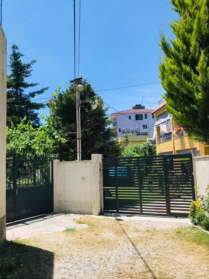 Vila Aliaj Luxury Apartment With 2 Rooms With Private Wonderful Terrace Durrës Zewnętrze zdjęcie