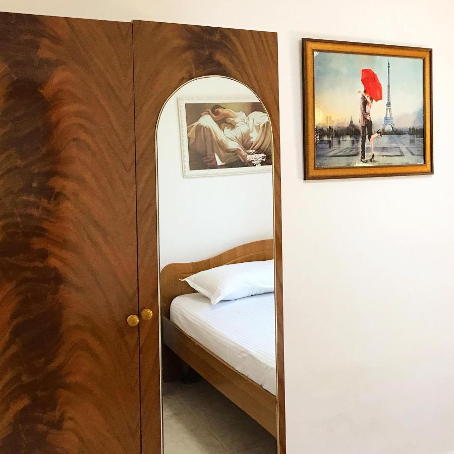 Vila Aliaj Luxury Apartment With 2 Rooms With Private Wonderful Terrace Durrës Zewnętrze zdjęcie