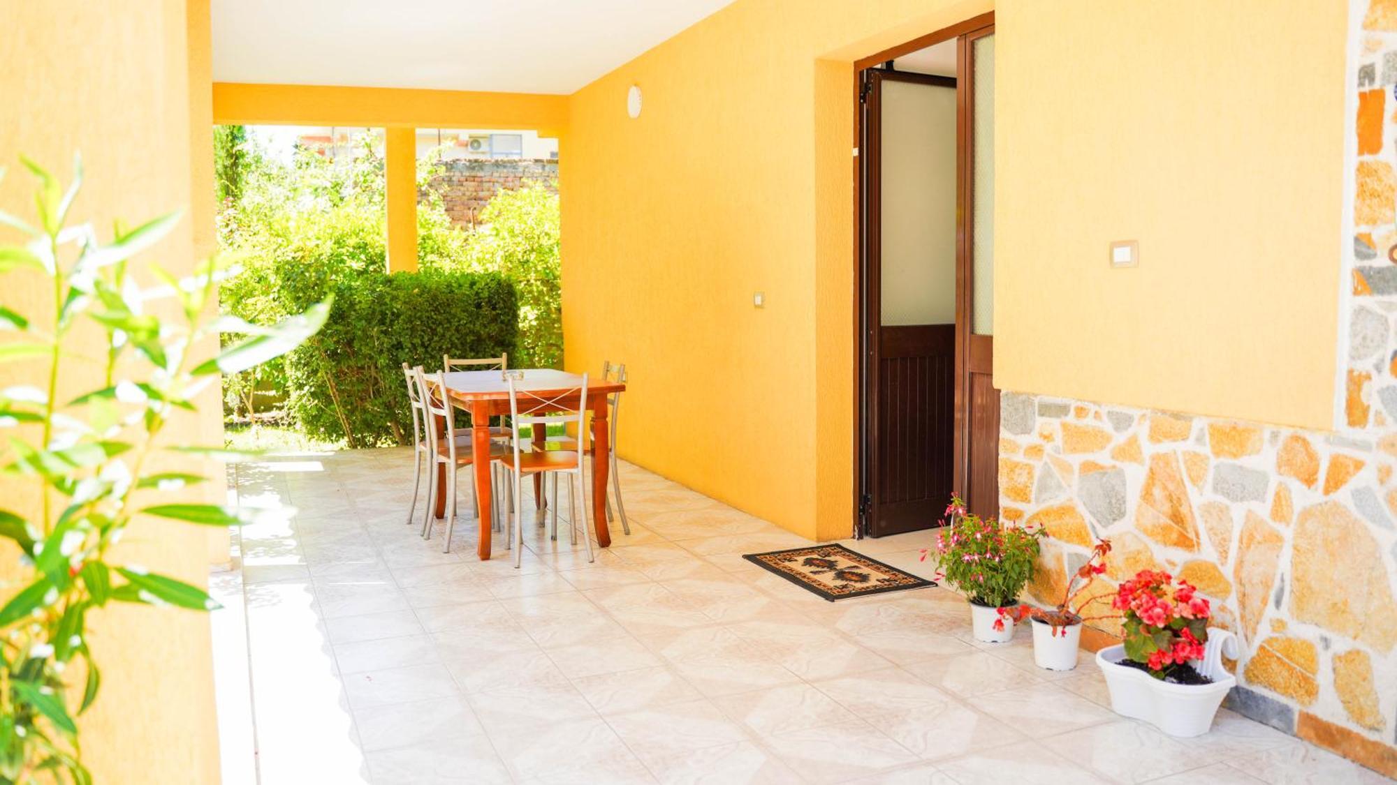 Vila Aliaj Luxury Apartment With 2 Rooms With Private Wonderful Terrace Durrës Zewnętrze zdjęcie